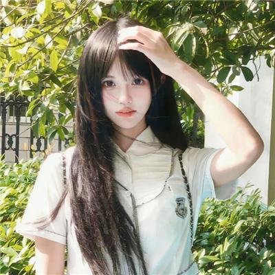 金发美人海报
