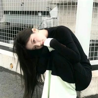 女侩子手海报
